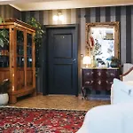 Oxa - Boutique Design Bed & Breakfast 3*