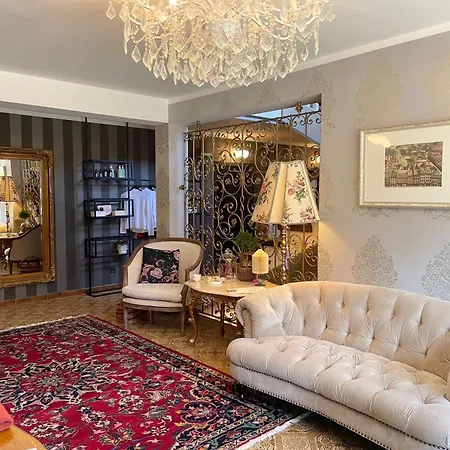 Oxa - Boutique Design Bed & Breakfast