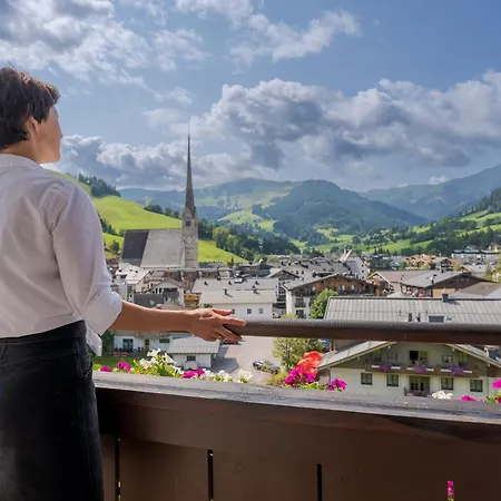 Bed & Breakfast Oxa - Boutique Design Maria Alm am Steinernen Meer