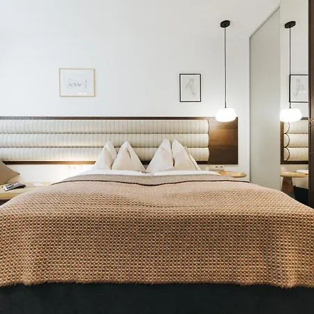 Oxa - Design Boutique Maria Alm am Steinernen Meer