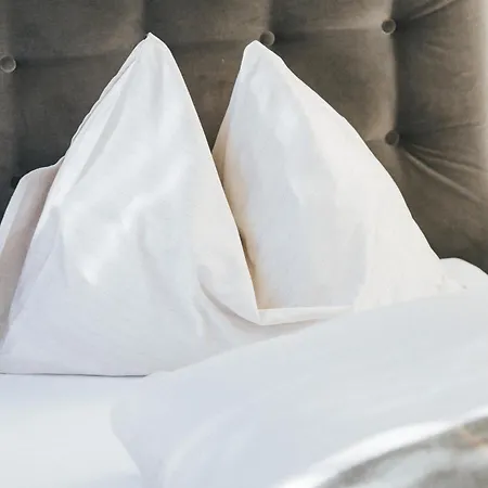 Oxa - Design Boutique Bed & Breakfast 3*